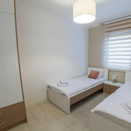 Light De Luxe - With Old Bridge View Apartment *