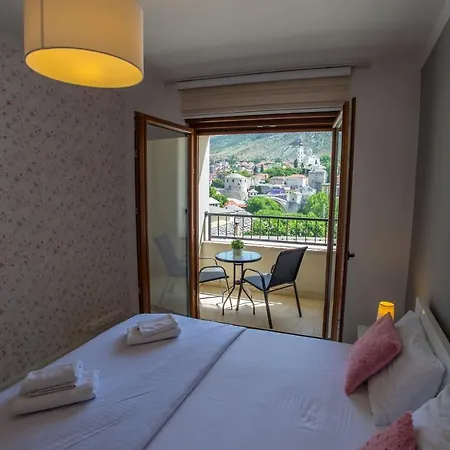 Light De Luxe - With Old Bridge View * Mostar