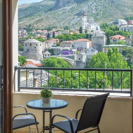 Light De Luxe - With Old Bridge View Apartment Mostar