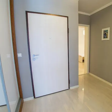 Light De Luxe - With Old Bridge View Apartment *