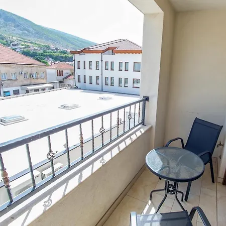 Daire Light De Luxe - With Old Bridge View Mostar