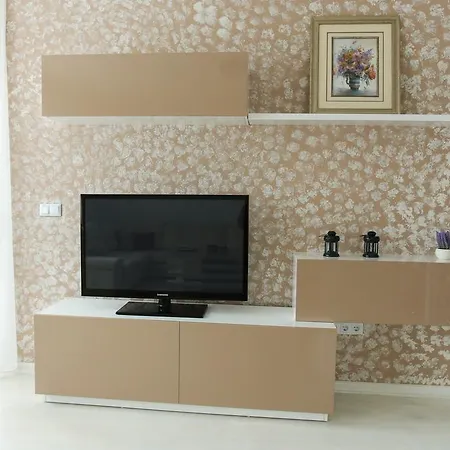 Light De Luxe - With Old Bridge View アパート