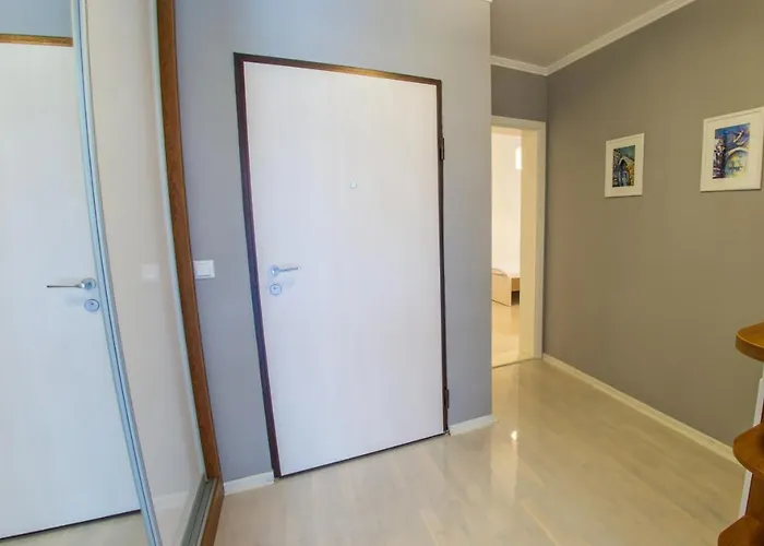 Light De Luxe - With Old Bridge View شقة *